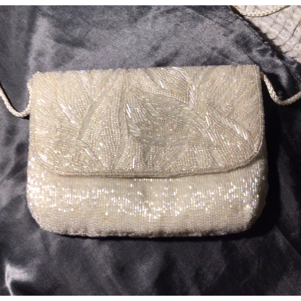 VINTAGE Iridescent Ivory Beaded Crossbody Bag JT